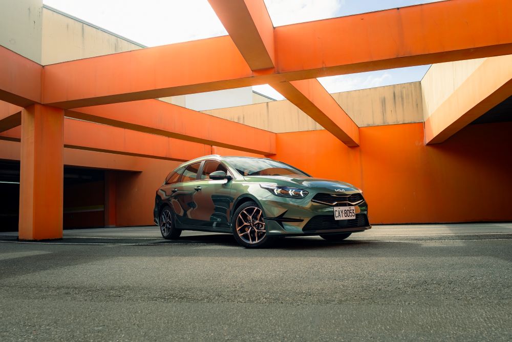 本月即刻入主享限時禮遇，再享六年六大系統延長保固專案。