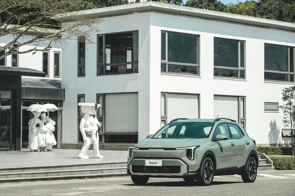 「Kia小小設計師」著色繪畫競賽4/3~4/6全台展示中心登場。